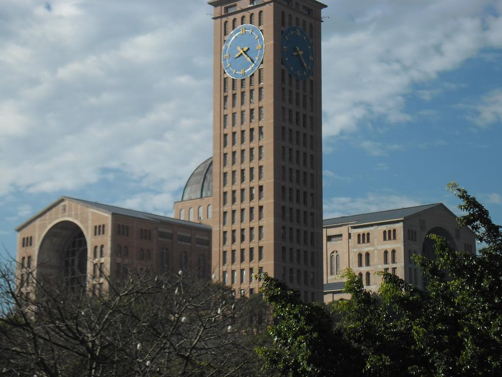 Pousada Santa Terezinha Aparecida  Luaran gambar